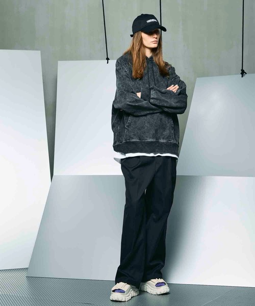 MAISON SPECIAL（メゾンスペシャル）の「《UNISEX》120/2/2 Suvin Cotton Gabardine Prime-Wide One Tuck Pants/スビンコットンギャバジンプライムワイドワンタックパンツ【MAISON SPECIAL/メゾンスペシャル】（その他パンツ・メンズ・ブルー/チャコールグレー/ブラック/ダークブルー・0/1/2）」の22枚目の写真