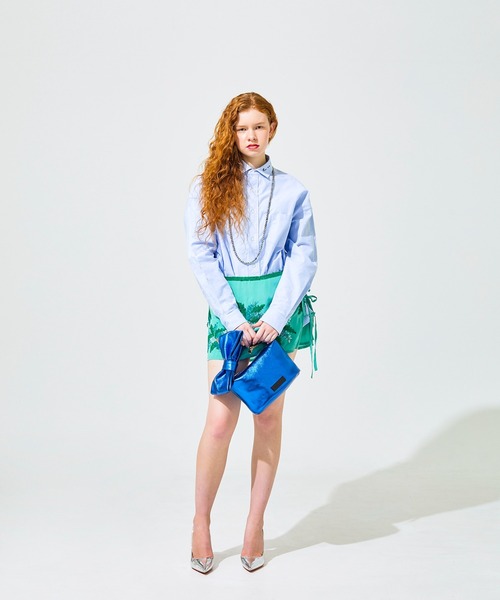 HELOYSE（エロイーズ）の「RIBBON POUCH METALLIC（ハンドバッグ・レディース・ブラック/シルバー・FREE）」の6枚目の写真