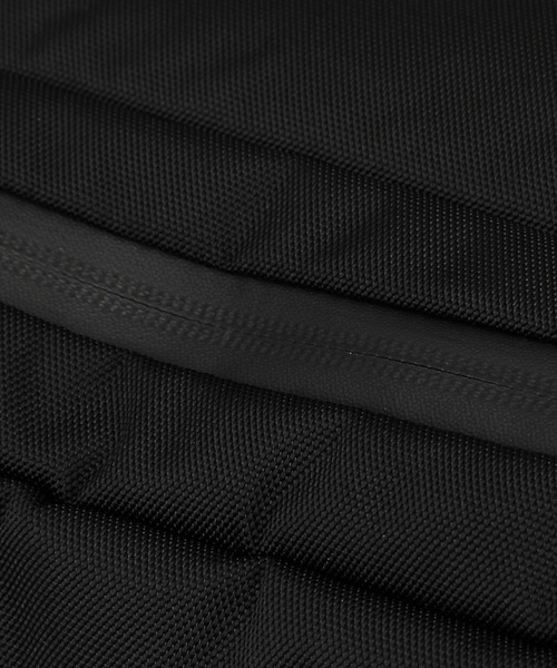 MARNI（マルニ）の「NYLON / ミディアムショルダーバッグ（ボディバッグ/ウエストポーチ・メンズ・ブラック・ONE SIZE）」の8枚目の写真