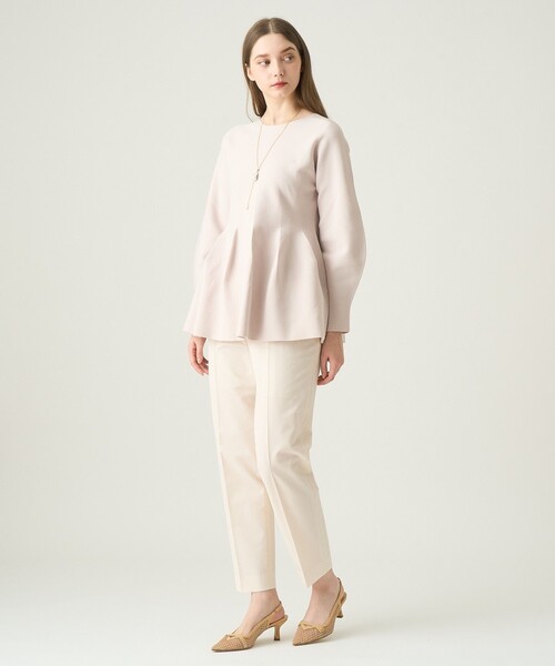 ANAYI(アナイ)の「ボリュームペプラムプルオーバー(ニット/セーター・レディース・ブラック/オフホワイト/ベージュ・38/36)」の9枚目の写真