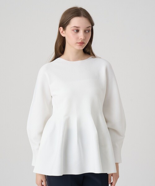 ANAYI(アナイ)の「ボリュームペプラムプルオーバー(ニット/セーター・レディース・ブラック/オフホワイト/ベージュ・38/36)」の10枚目の写真