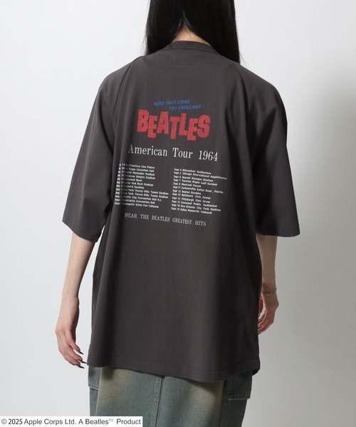 The Beatles(ザビートルズ)の「2026SS The Beatles/ビートルズ オーバーサイズ ラグラン ツアーフォト フロント バックプリント半袖Tシャツ レディース メンズ(Tシャツ/カットソー・メンズ・ネイビー/オフホワイト/ホワイト系その他/チャコール/ホワイト系その他2/ブルー系その他/グレー系その他・M/L/LL)」の9枚目の写真