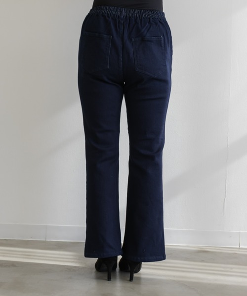 CLETTE(クレット)の「ストレッチデニムフレアパンツ(その他パンツ・レディース・ブラック/ブルー/ネイビー・3L/LL/4L)」の9枚目の写真