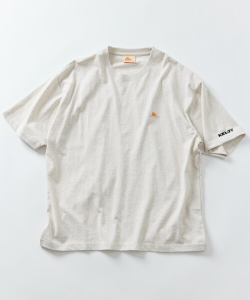FREAK'S STORE(フリークスストア)の「限定展開 KELTY×FREAK'S STORE/ケルティ 別注 ビッグシルエット ツアーロゴ バックプリント クルーネックTシャツ(Tシャツ/カットソー・メンズ・アッシュグレー/ホワイト/グレイッシュベージュ/スミクロ/ピンク・LARGE/MEDIUM/SMALL)」の10枚目の写真