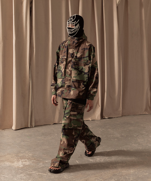 LIBERE(リベーレ)の「LIBERE リベーレ / OVERSIZED HOOD JACKET リップストップオーバーサイズフードジャケット / 251101-251102(ブルゾン・メンズ・ブラック/カモフラージュ・LARGE/MEDIUM/SMALL)」の12枚目の写真