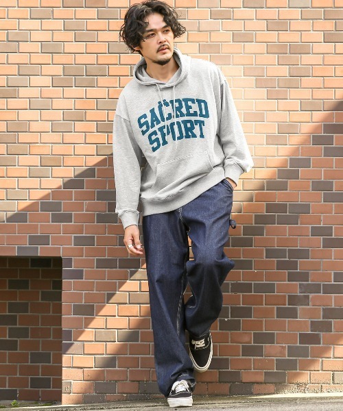 LUXSTYLE(ラグスタイル)の「カレッジロゴプリントスウェットパーカー(パーカー・メンズ・杢グレー/ブラック・M/L/XL)」の6枚目の写真