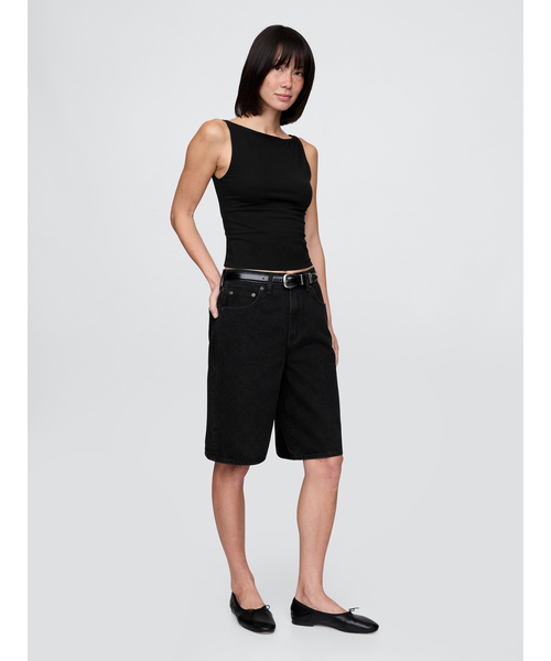 GAP(ギャップ)の「クローズニット ジャージー クロップド ボートネック シェルタンクトップ(タンクトップ・レディース・ブラック/ホワイト/ブラウン/ワイン/ブルー/グレー・XS/S/M/L/XL/XXS)」の7枚目の写真