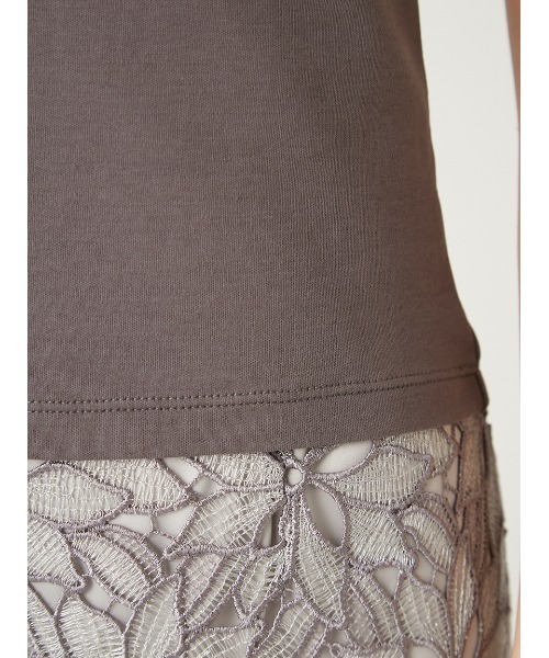 FRAY I.D（フレイアイディー）の「オフショルダーカットソー／ウォッシャブル（Tシャツ/カットソー・レディース・その他/モカ/ピンク/ブラック/ホワイト・FREE）」の11枚目の写真