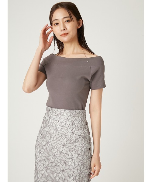 FRAY I.D（フレイアイディー）の「オフショルダーカットソー／ウォッシャブル（Tシャツ/カットソー・レディース・その他/モカ/ピンク/ブラック/ホワイト・FREE）」の14枚目の写真