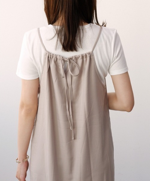CLOTHY(クロシィ)の「【肌触りなめらかな綿混スムース素材!】クルーネック半袖Tシャツ(Tシャツ/カットソー・レディース・オフホワイト/ブラック/グレイッシュベージュ/グレー/ダークグリーン/チャコールグレー/ローズ/オリーブ/ピンク/ブラウン/イエロー/ネイビー/パープル・MEDIUM/LARGE/X-LARGE/SMALL/XX-LARGE)」の19枚目の写真