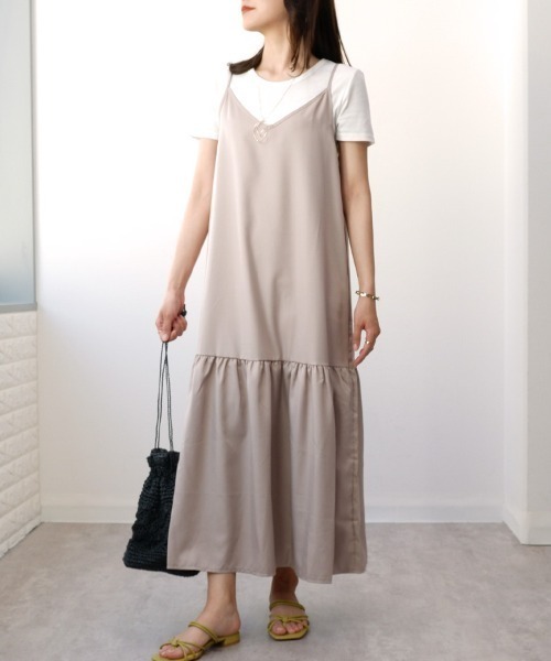 CLOTHY(クロシィ)の「【肌触りなめらかな綿混スムース素材!】クルーネック半袖Tシャツ(Tシャツ/カットソー・レディース・オフホワイト/ブラック/グレイッシュベージュ/グレー/ダークグリーン/チャコールグレー/ローズ/オリーブ/ピンク/ブラウン/イエロー/ネイビー/パープル・MEDIUM/LARGE/X-LARGE/SMALL/XX-LARGE)」の21枚目の写真
