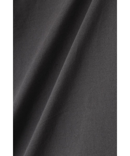 MARGARET HOWELL(マーガレットハウエル)の「MATT COTTON SILK POPLIN(その他パンツ・メンズ・グレー系その他2/ネイビー・LARGE/SMALL/MEDIUM/X-LARGE)」の6枚目の写真