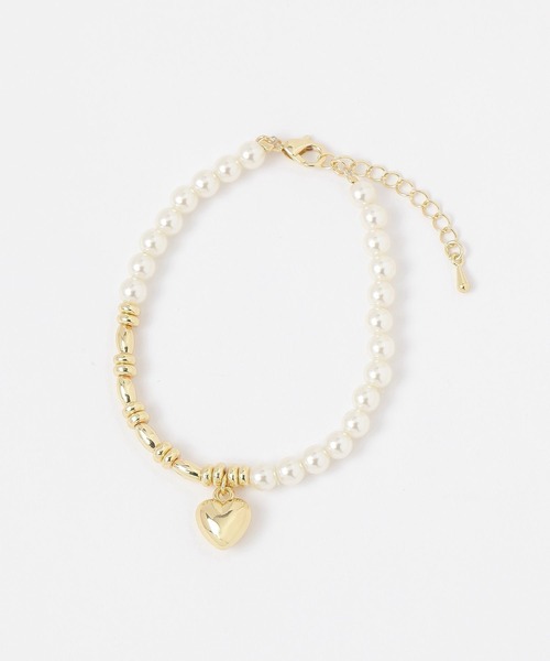 FOREVER 21（フォーエバー トゥエンティーワン）の「パール風ハートブレスレット（ブレスレット・レディース・ゴールド/シルバー・FREE）」の2枚目の写真