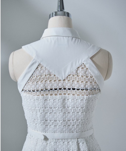 ERADIE(エラディエ)の「Border Chemical lace Shirt One piece ボーダーケミカルシャツワンピース(ワンピース・レディース・ホワイト/ブラック/ブルー系・FREE)」の19枚目の写真