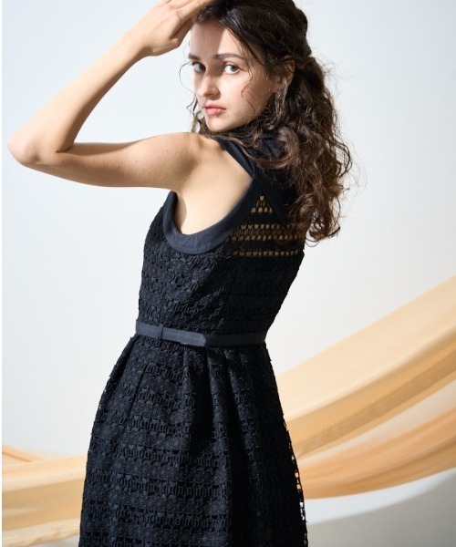 ERADIE(エラディエ)の「Border Chemical lace Shirt One piece ボーダーケミカルシャツワンピース(ワンピース・レディース・ホワイト/ブラック/ブルー系・FREE)」の14枚目の写真