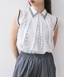 レース刺繍ノースリブラウス