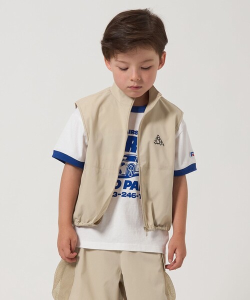 green label relaxing(グリーンレーベルリラクシング)の「ジップベスト / キッズ 110cm-130cm - UVカット -(ベスト・キッズ・ダークグレー/ナチュラル・120cm/130cm/110cm)」の4枚目の写真