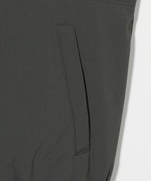 green label relaxing(グリーンレーベルリラクシング)の「ジップベスト / キッズ 110cm-130cm - UVカット -(ベスト・キッズ・ダークグレー/ナチュラル・120cm/130cm/110cm)」の15枚目の写真