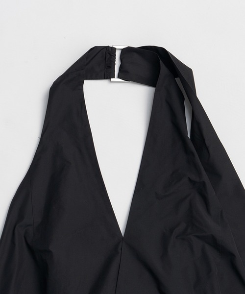 ボリュームヘムホルターチュニック / Volume Hem Halter Tunic