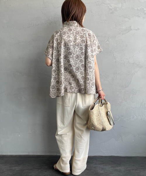 SOIL フレンチスリーブ 花柄ブラウス ギャザー S相当 SOIL フレンチスリーブ 花柄ブラウス ギャザー S相当 - メルカリ