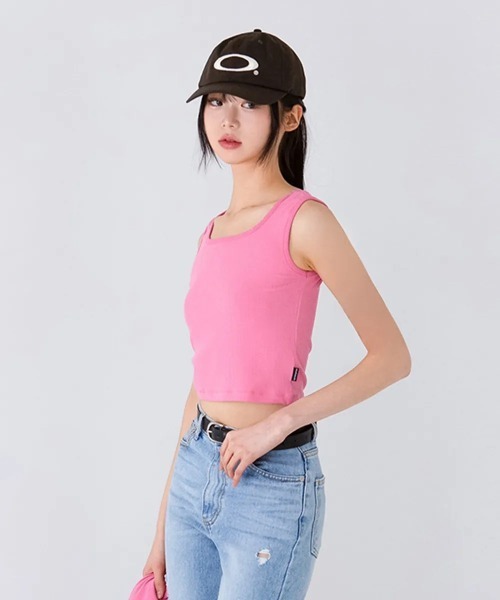 muahmuah(ムーアムーア)の「A'GEM/9 × .kom 『muah muah/ムーアムーア』SLIM FIT LOGO SLEEVELESS/スリムフィット ロゴスリーブレス(タンクトップ・レディース・ホワイト/ピンク/ブラック・FREE)」の14枚目の写真