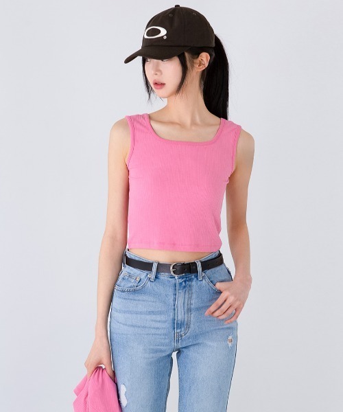 muahmuah(ムーアムーア)の「A'GEM/9 × .kom 『muah muah/ムーアムーア』SLIM FIT LOGO SLEEVELESS/スリムフィット ロゴスリーブレス(タンクトップ・レディース・ホワイト/ピンク/ブラック・FREE)」の13枚目の写真