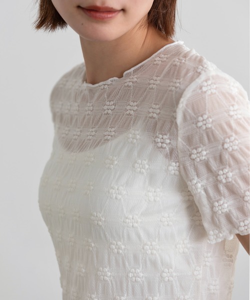 Lunea（ルネア）の「花柄シアートップス（Tシャツ/カットソー・レディース・ブラック/アイボリー/ホワイト・FREE）」の8枚目の写真