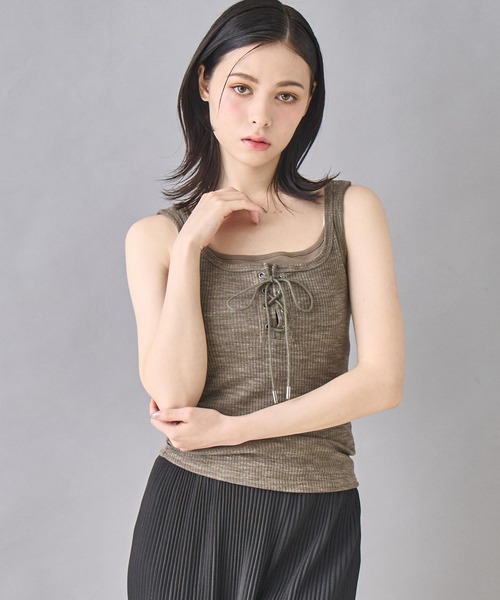 alo 黒 レースアップ クロップドタンクトップSサイズ　最終値下げ alo 黒 レースアップ クロップドタンクトップSサイズ 最終値下げ