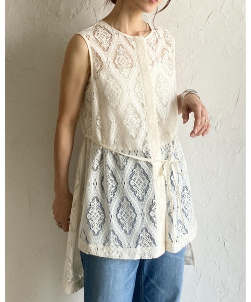 She's Closet（シーズクローゼット）の「ロング丈ノースリーブラッセルレースジレブラウス（シャツ/ブラウス・レディース・アイボリー/ブラック・FREE）」の5枚目の写真