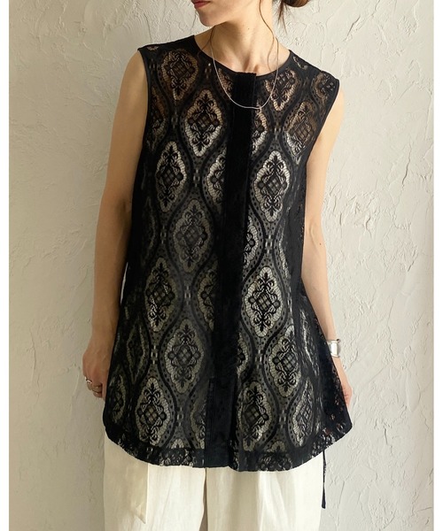 She's Closet（シーズクローゼット）の「ロング丈ノースリーブラッセルレースジレブラウス（シャツ/ブラウス・レディース・アイボリー/ブラック・FREE）」の9枚目の写真