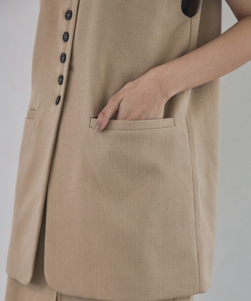 feepur（フェピュール）の「【セットアップ可】コンフォートツイードハンサムベスト（ベスト・レディース・ブラウン/アイボリー/グレー・MEDIUM）」の10枚目の写真