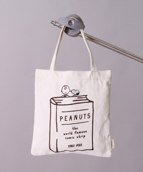 PEANUTS（ピーナッツ）の「(ACT)【PEANUTS】スヌーピー 刺繍 キャンバス ミニ トートバッグ（トートバッグ・レディース・アイボリー系1/アイボリー系2/アイボリー系3・ONE SIZE）」の10枚目の写真