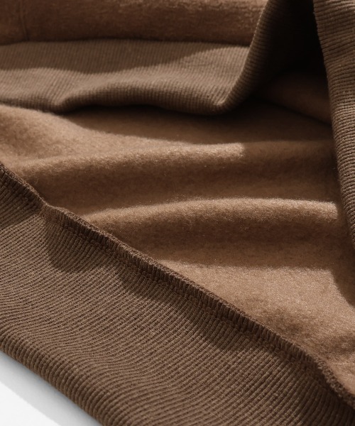 KRIFF MAYER Lady's Collection（クリフメイヤーレディースコレクション）の「【軽い･暖かい･柔らかい】ブークレドルマンクルー（スウェット・レディース・レッド/ブラウン/サンドベージュ/ブラック/カラフル・LARGE/MEDIUM）」の12枚目の写真