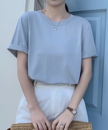 ラウンドネックミドル丈Tシャツ