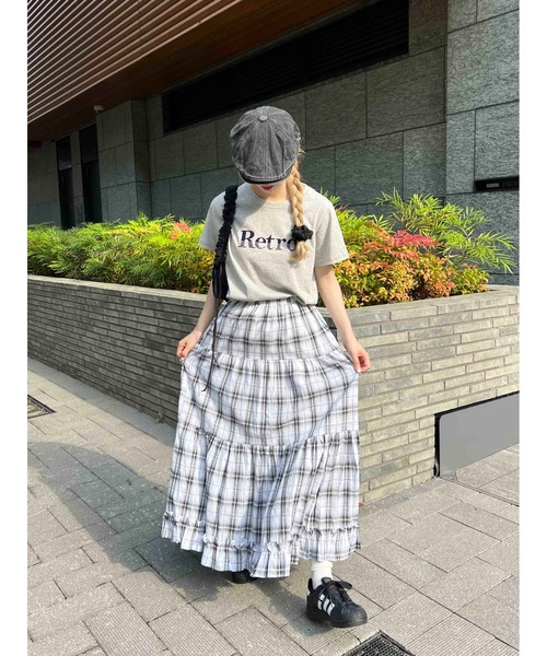 WC（ダブル シー）の「オンブレチェックティアードロングスカート（スカート・レディース・ブラック/ホワイト・FREE）」の3枚目の写真