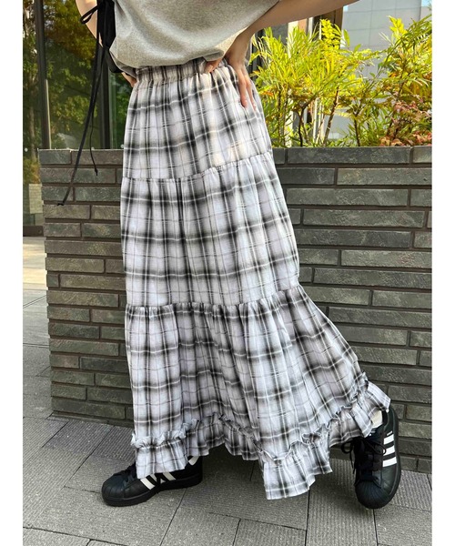 WC（ダブル シー）の「オンブレチェックティアードロングスカート（スカート・レディース・ブラック/ホワイト・FREE）」の7枚目の写真
