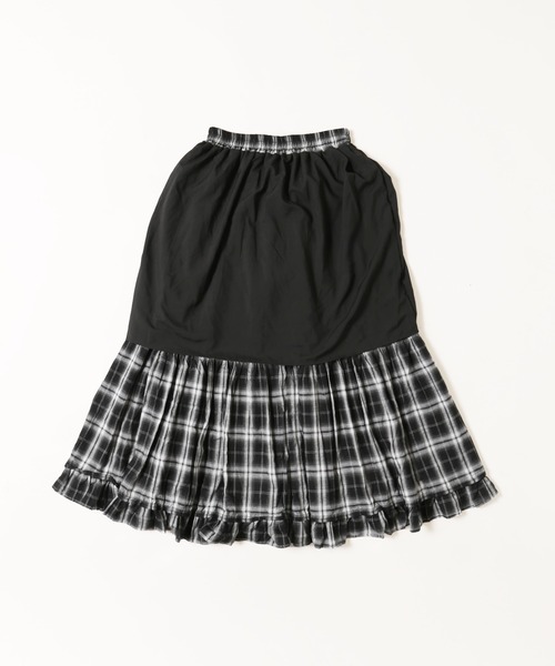 WC（ダブル シー）の「オンブレチェックティアードロングスカート（スカート・レディース・ブラック/ホワイト・FREE）」の22枚目の写真