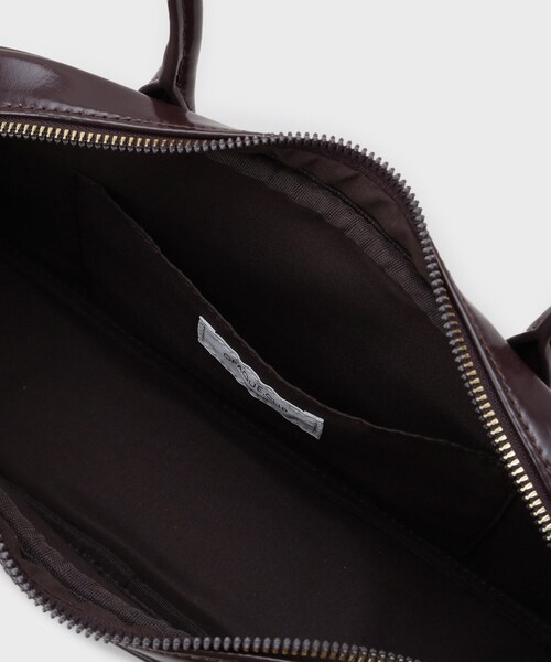 OPAQUE.CLIP(オペークドットクリップ)の「【軽量】オイル調合皮ワイドボストンバッグ(ボストンバッグ・レディース・ブラック/ブラウン系その他・00)」の14枚目の写真