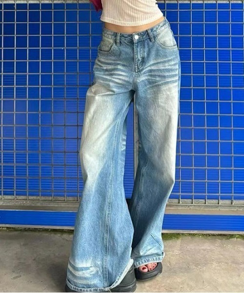 REBALANCE(リバランス)の「レトロデニムパンツ(デニムパンツ・レディース・A・X-LARGE/LARGE/MEDIUM)」の1枚目の写真