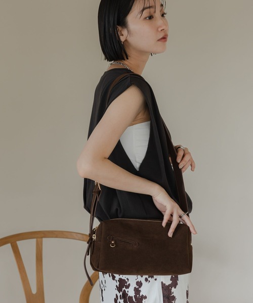 LOWRYS FARM(ローリーズファーム)の「ダブルジップショルダーBAG 578231(ショルダーバッグ・レディース・ブラック/ダークブラウン/ブラウン・FREE)」の2枚目の写真