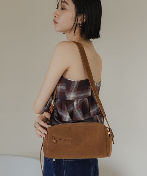 LOWRYS FARM(ローリーズファーム)の「ダブルジップショルダーBAG 578231(ショルダーバッグ・レディース・ブラック/ダークブラウン/ブラウン・FREE)」の3枚目の写真