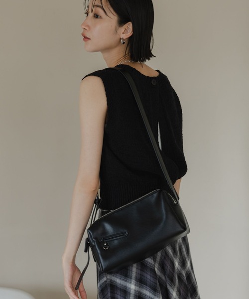 LOWRYS FARM(ローリーズファーム)の「ダブルジップショルダーBAG 578231(ショルダーバッグ・レディース・ブラック/ダークブラウン/ブラウン・FREE)」の1枚目の写真