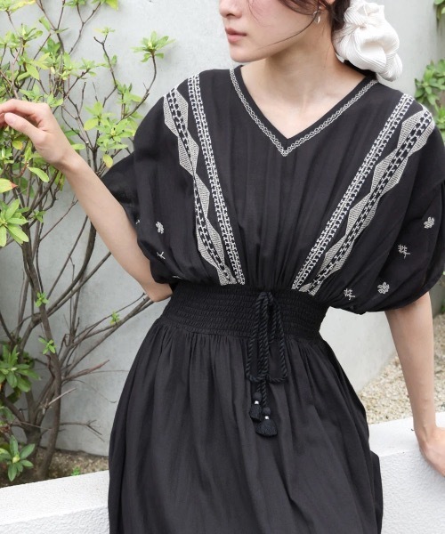 Bab(バブ)の「【S・Mサイズ展開】フロント刺繍ウエストシャーリングワンピース(ワンピース・レディース・アイボリー/ブラック/イエロー/ミント/ラベンダー/ピンク/グリーン・MEDIUM/SMALL)」の20枚目の写真