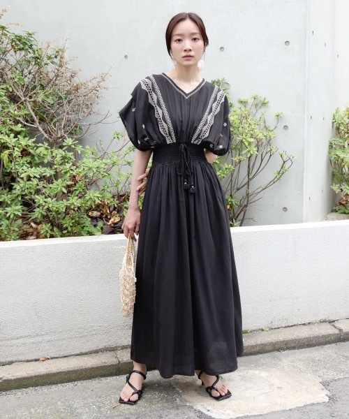 Bab(バブ)の「【S・Mサイズ展開】フロント刺繍ウエストシャーリングワンピース(ワンピース・レディース・アイボリー/ブラック/イエロー/ミント/ラベンダー/ピンク/グリーン・MEDIUM/SMALL)」の21枚目の写真