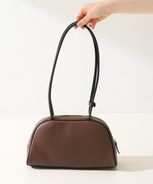 Rouge vif（ルージュヴィフ）の「パイピングロングハンドルボストンバッグ（ボストンバッグ・レディース・ブラック/ブラウン・フリー）」の20枚目の写真