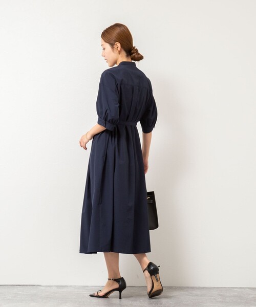 NOLLEY’S（ノーリーズ）の「タックシャツワンピース（シャツワンピース・レディース・ネイビー/キャメル・38）」の12枚目の写真