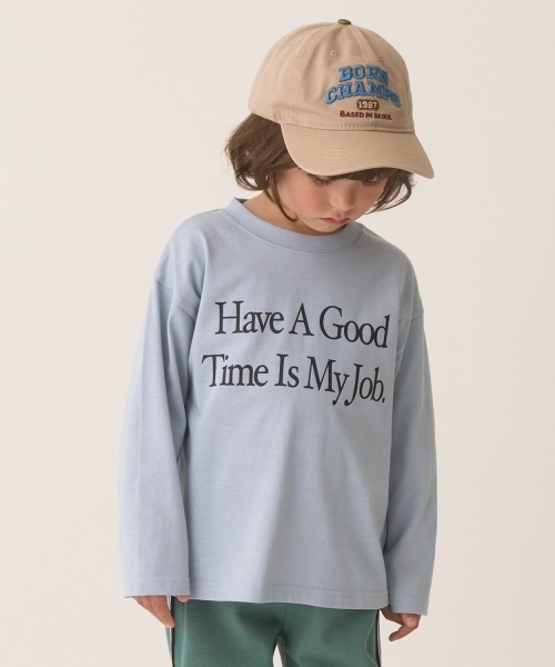 b・ROOM(ビールーム)の「【カイテキ天竺】選べる7パターンアソートロゴプリントTシャツ(Tシャツ/カットソー・キッズ・スモークピンク/ブルーグレー/ブラック/ブルー系その他/パープル/シルバーグレー・150cm/140cm/130cm/120cm/100cm/110cm)」の4枚目の写真