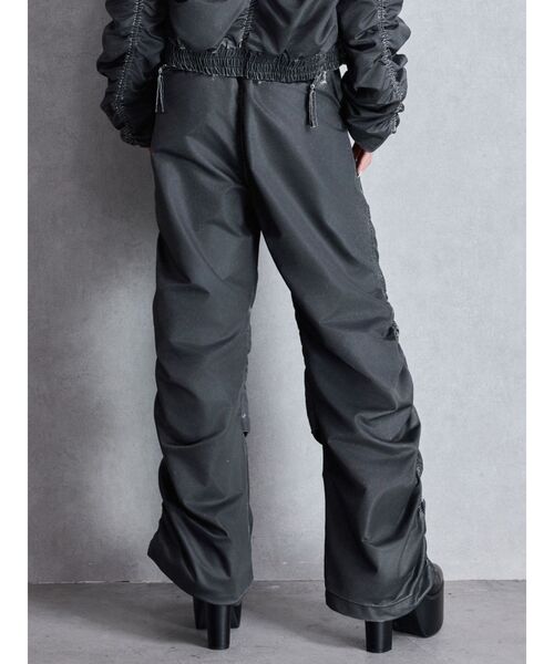 GYDA(ジェイダ)の「サイドギャザーpigment processedパンツ(その他パンツ・レディース・チャコールグレー/カーキ・FREE)」の8枚目の写真