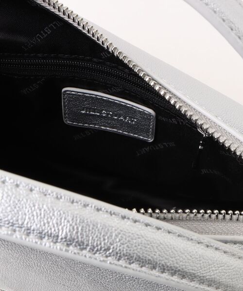 JILL STUART（ジルスチュアート）の「JILL STUART(ジル スチュアート)　ラッフル　2WAYショルダー（ショルダーバッグ・レディース・シルバー/チョコ/ブラック・FREE）」の7枚目の写真