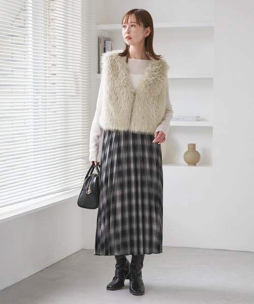 ROPE' PICNIC（ロペピクニック）の「ファーベスト（ベスト・レディース・ダークブラウン/ベージュ・FREE）」の3枚目の写真